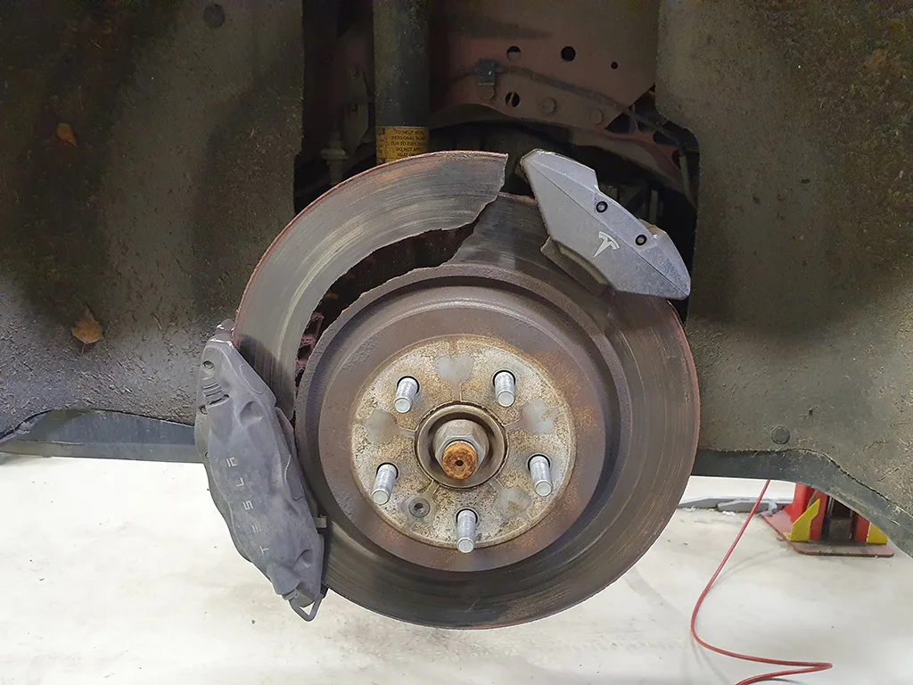Ремонт тормозной системы в мастерской Auto Tallinn.