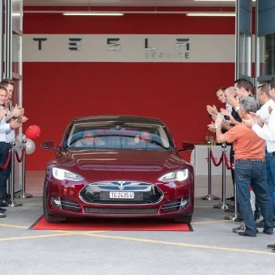 Сервисный центр Tesla в Винтертуре.