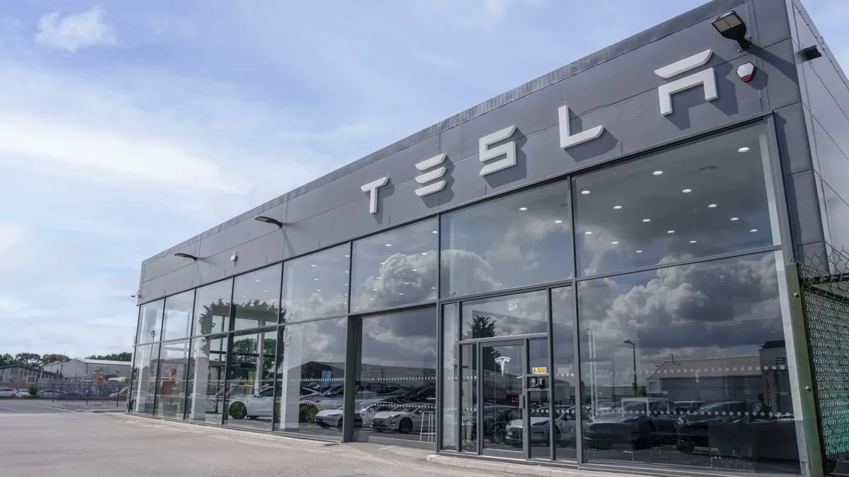 Tesla St Albans centre exterior at 16 Lyon Way.