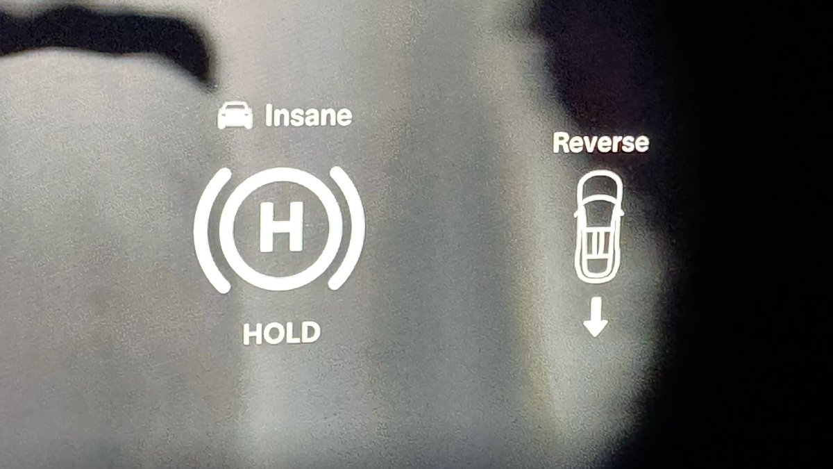 Shift Icon on Instrument Cluster