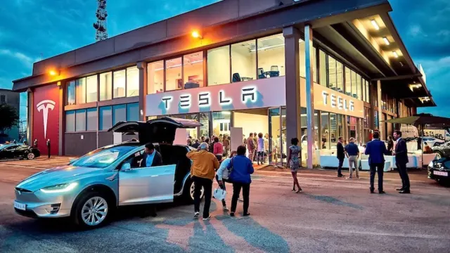 Centro assistenza Tesla a Padova.
