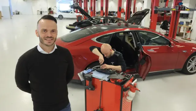 Tesla-servicesenter i Kokstad.