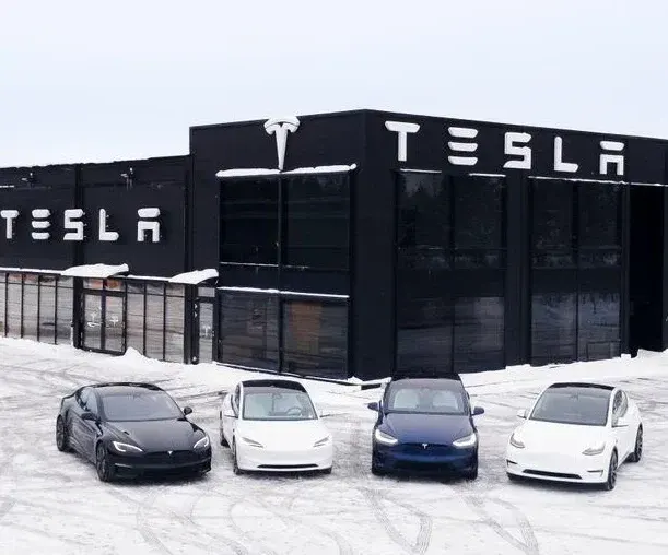 Tesla-servicecenter i Jönköping.