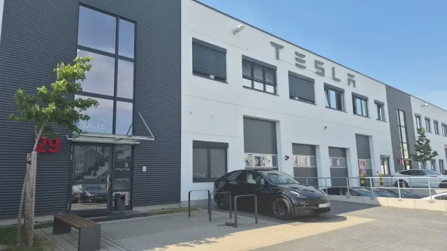 Tesla-Servicecenter in Berlin.
